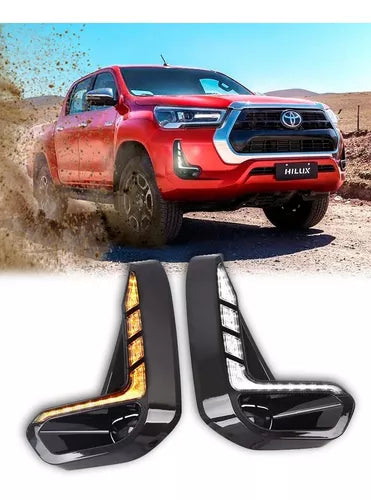 REJILLAS LUZ DE DIA HILUX 21-22 CON DIRECCIONAL #AU