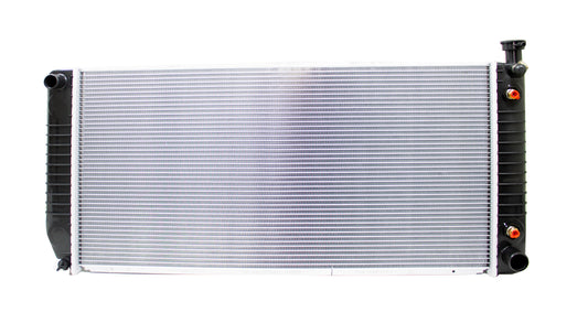 35552 AU RADIADOR ALUMINIO PLASTICO C/K SERIES PU / SUBURBAN / TAHOE / YUKON / CD ESCALADE V8 5.0/5.7 95-00 TRANS:AUTOMATICA RASA